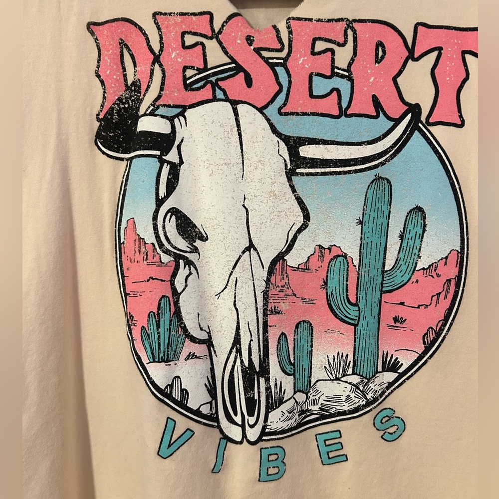 Desert Vibes Tee